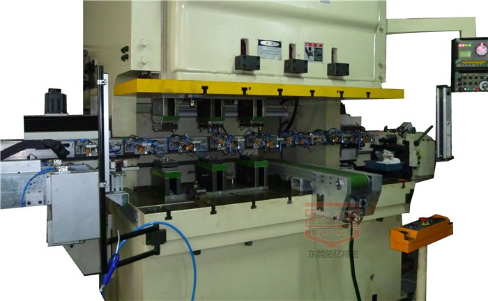 單機(jī)多工位機(jī)械手工作原理及其在沖壓自動(dòng)化中的應(yīng)用