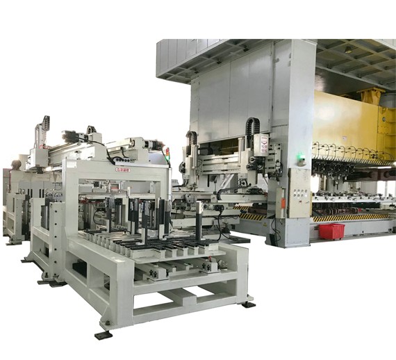 三次元沖床機(jī)械手適合哪些行業(yè)？應(yīng)用場(chǎng)景詳解